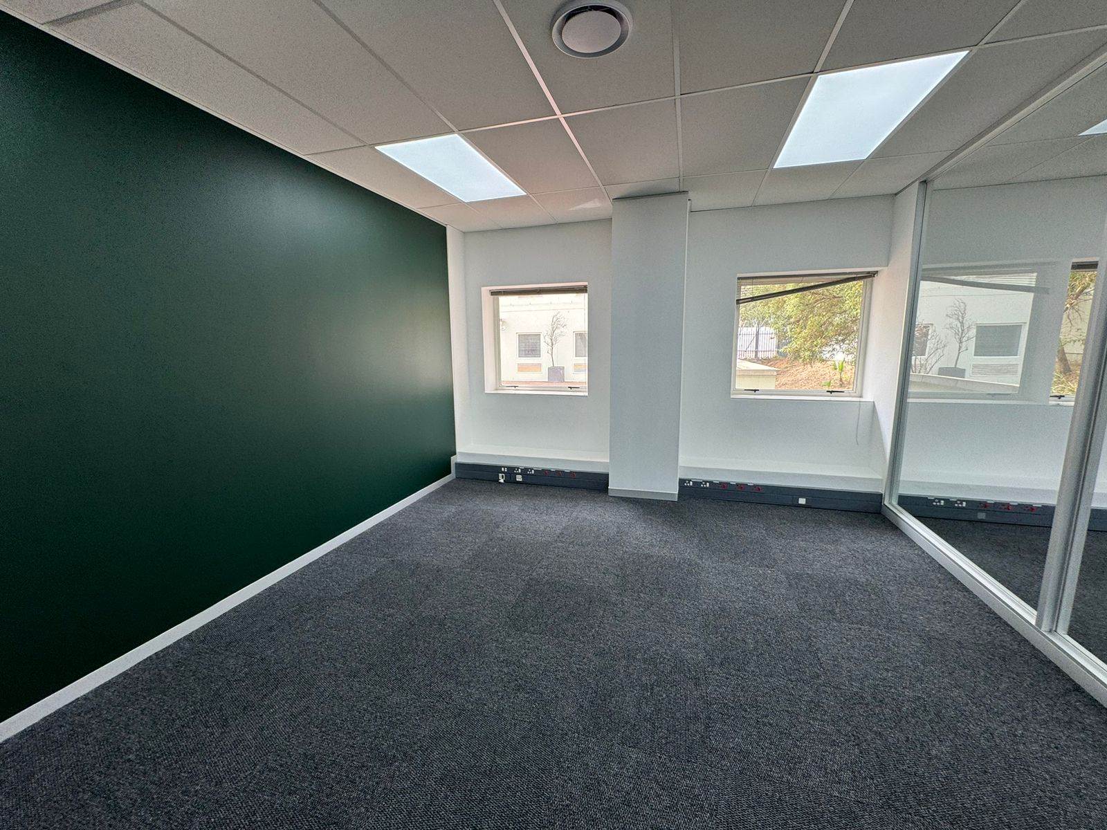 56  m² Commercial space in Sunninghill photo number 11