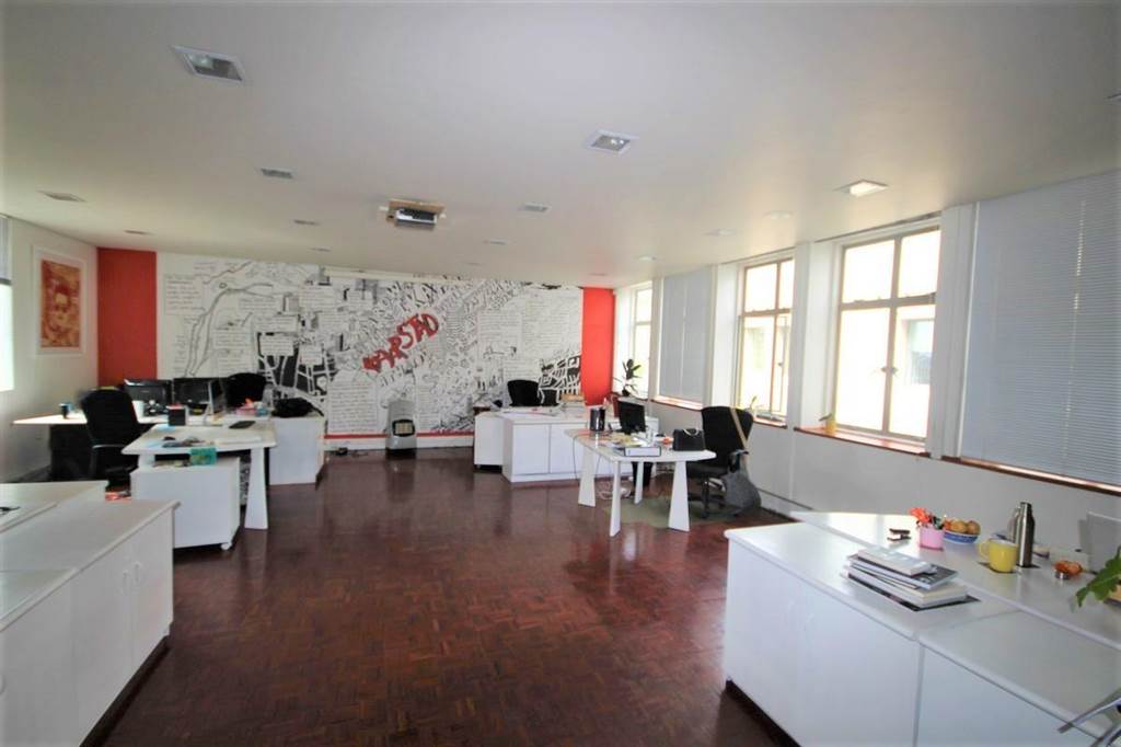 827  m² Office Space in Gardens photo number 9