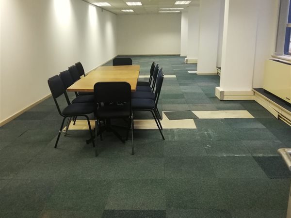 120  m² Office Space in Cape Town City Centre