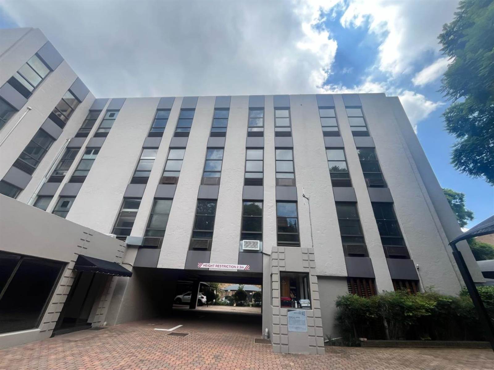 2000  m² Commercial space in Rosebank photo number 24