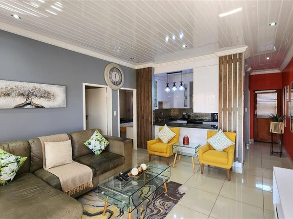 3 Bedroom Townhouse 3 Bedroom Townhouse