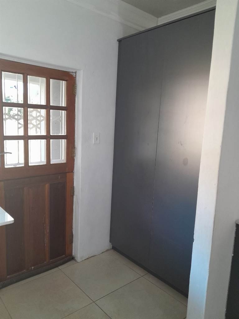 4 Bed House in Louis Trichardt photo number 15