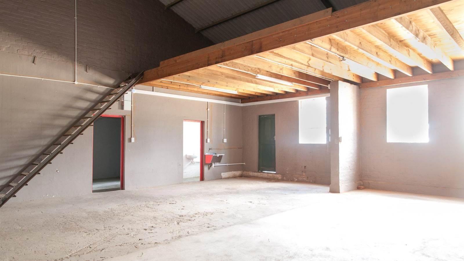 107  m² Commercial space in Tulbagh photo number 4