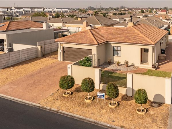 3 Bed House in Kraaifontein Central