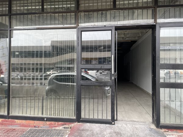 407 m² Commercial space 407 m² Commercial space