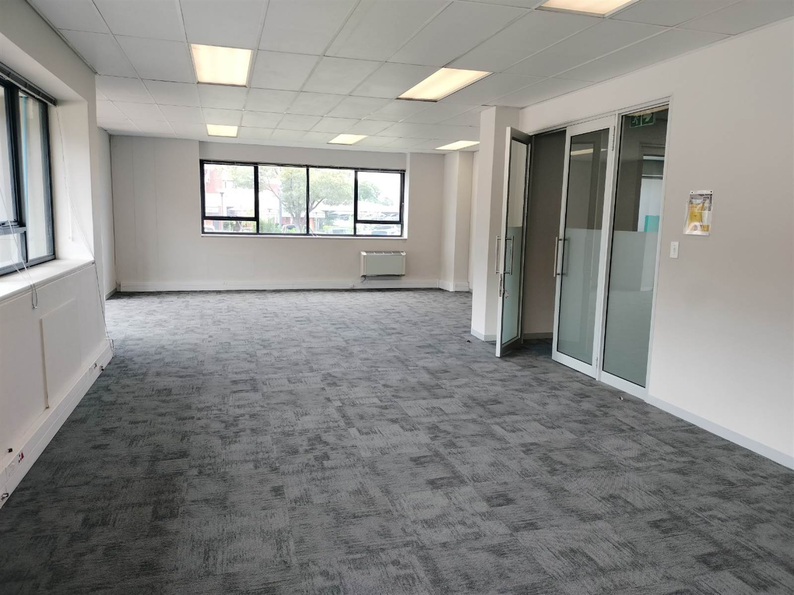 154  m² Commercial space in Bryanston photo number 18