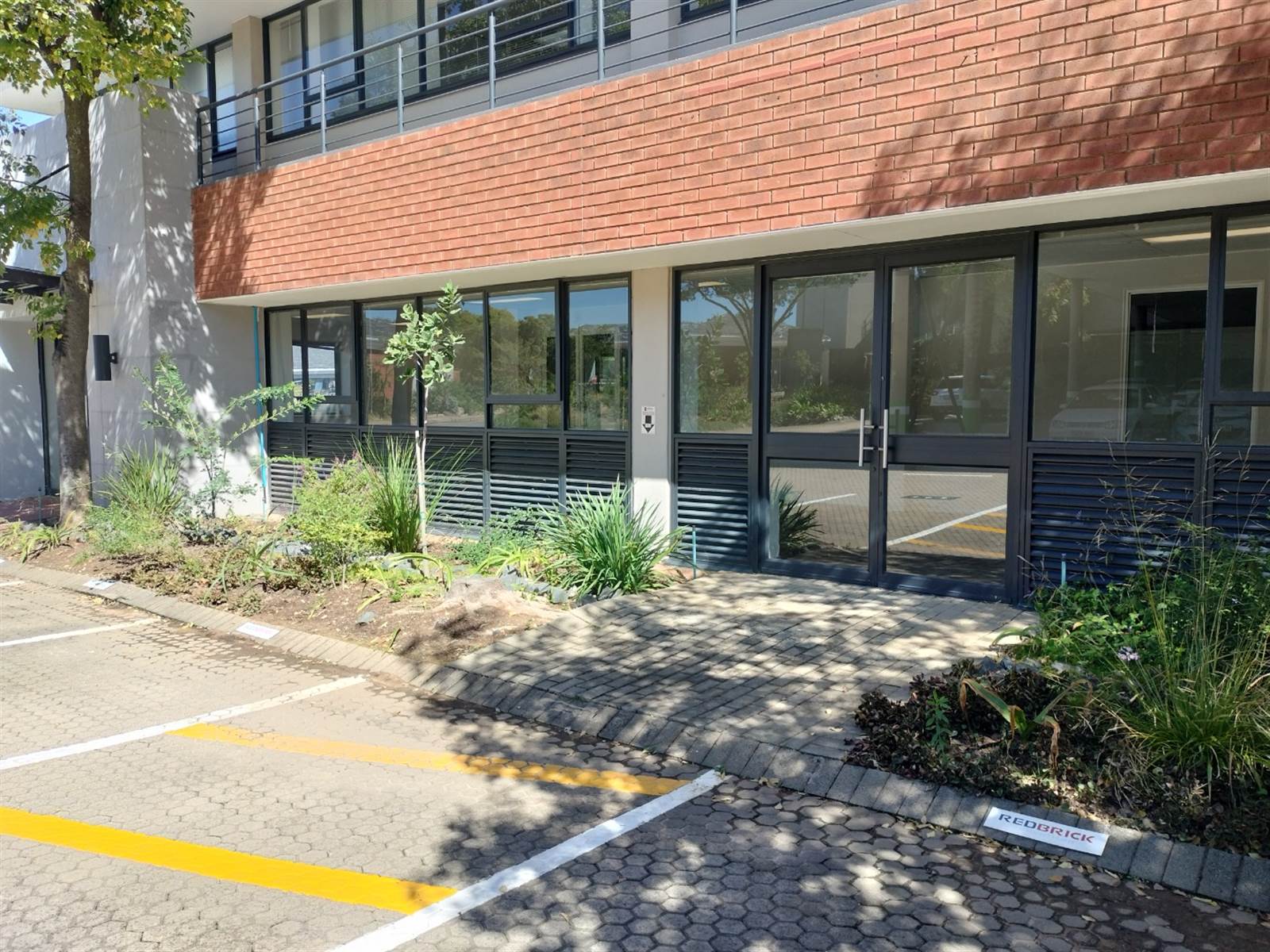 154  m² Commercial space in Bryanston photo number 11
