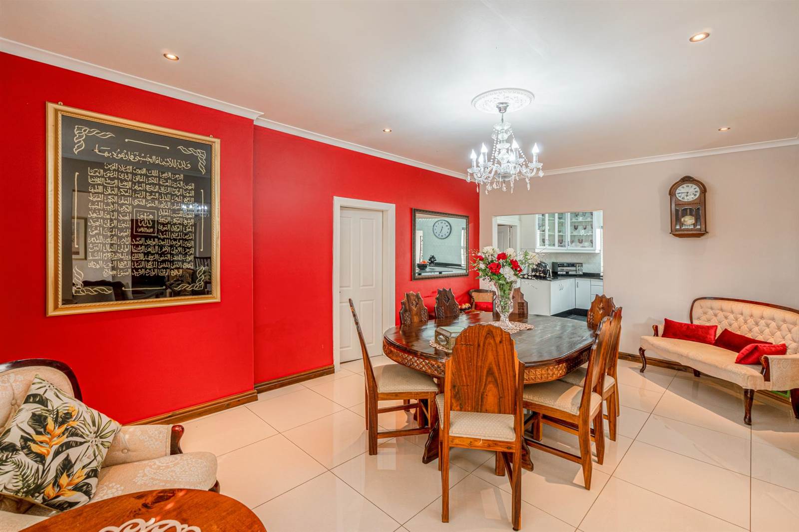 4 Bed House in Wynberg photo number 4