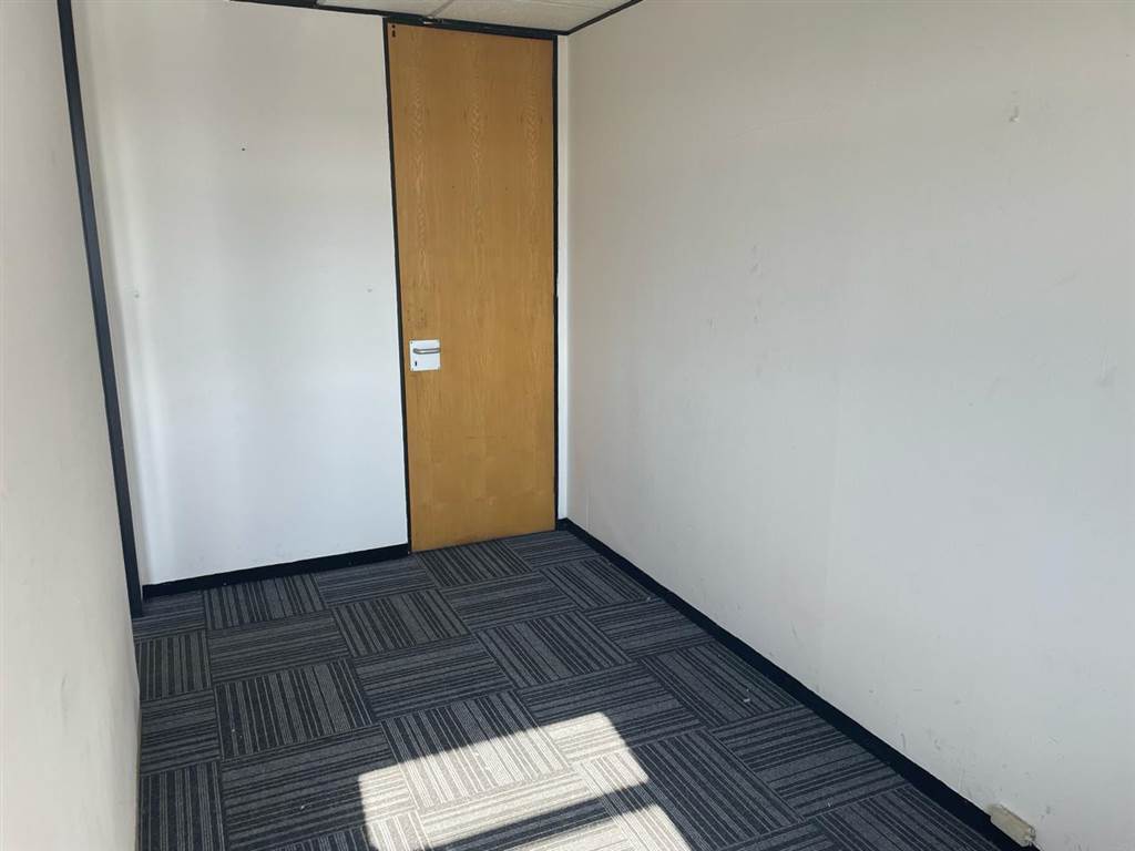 16  m² Commercial space in Rivonia photo number 6