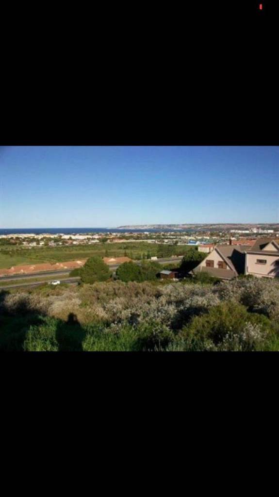 1609 m² Land available in Hartenbos Heuwels photo number 1