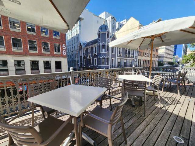 572  m² Commercial space in Cape Town City Centre photo number 2