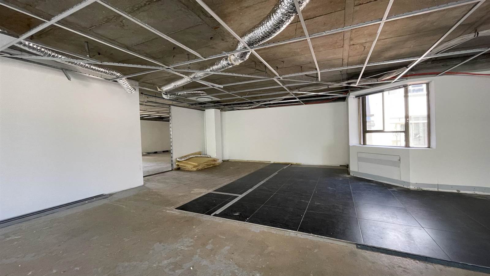 81  m² Commercial space in Tyger Valley photo number 4