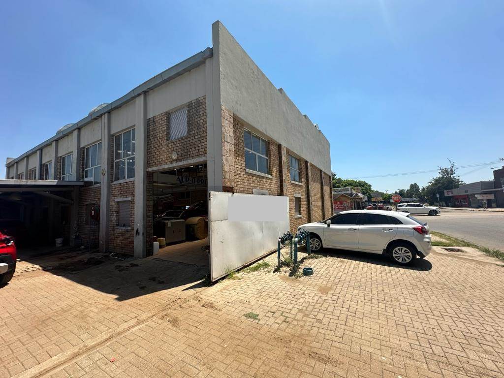 462  m² Commercial space in Rustenburg Central photo number 8