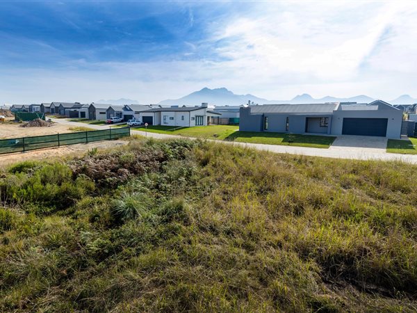 681 m² Land 681 m² Land