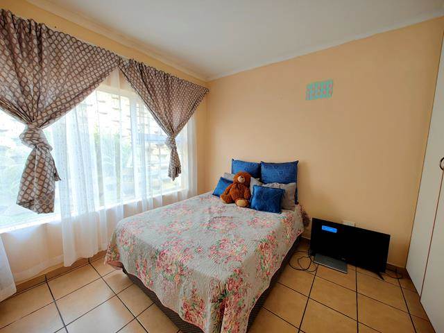 3 Bed Simplex in Uvongo photo number 22