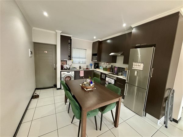 2 Bed Apartment