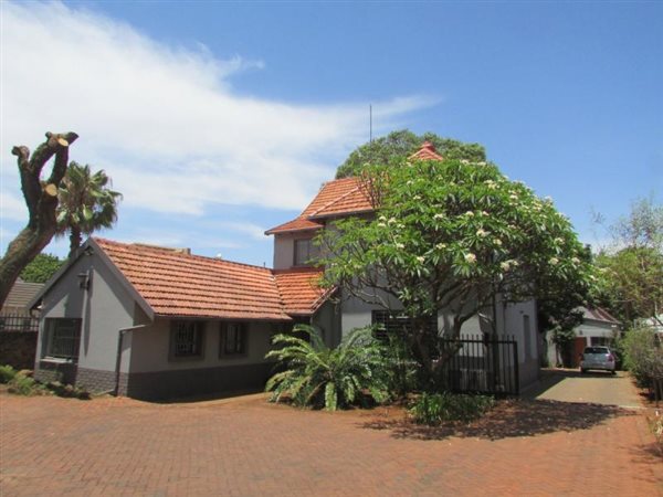 12 Bed House in Hatfield