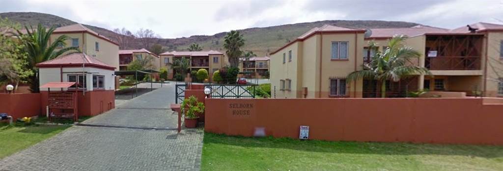 2 Bed House in Suiderberg photo number 1