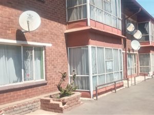 3 Bed Apartment in Kempton Park Central