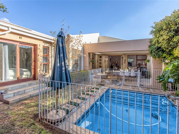 3 Bedroom House 3 Bedroom House