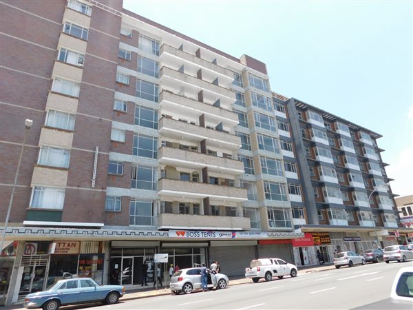 Bachelor apartment in Benoni Central