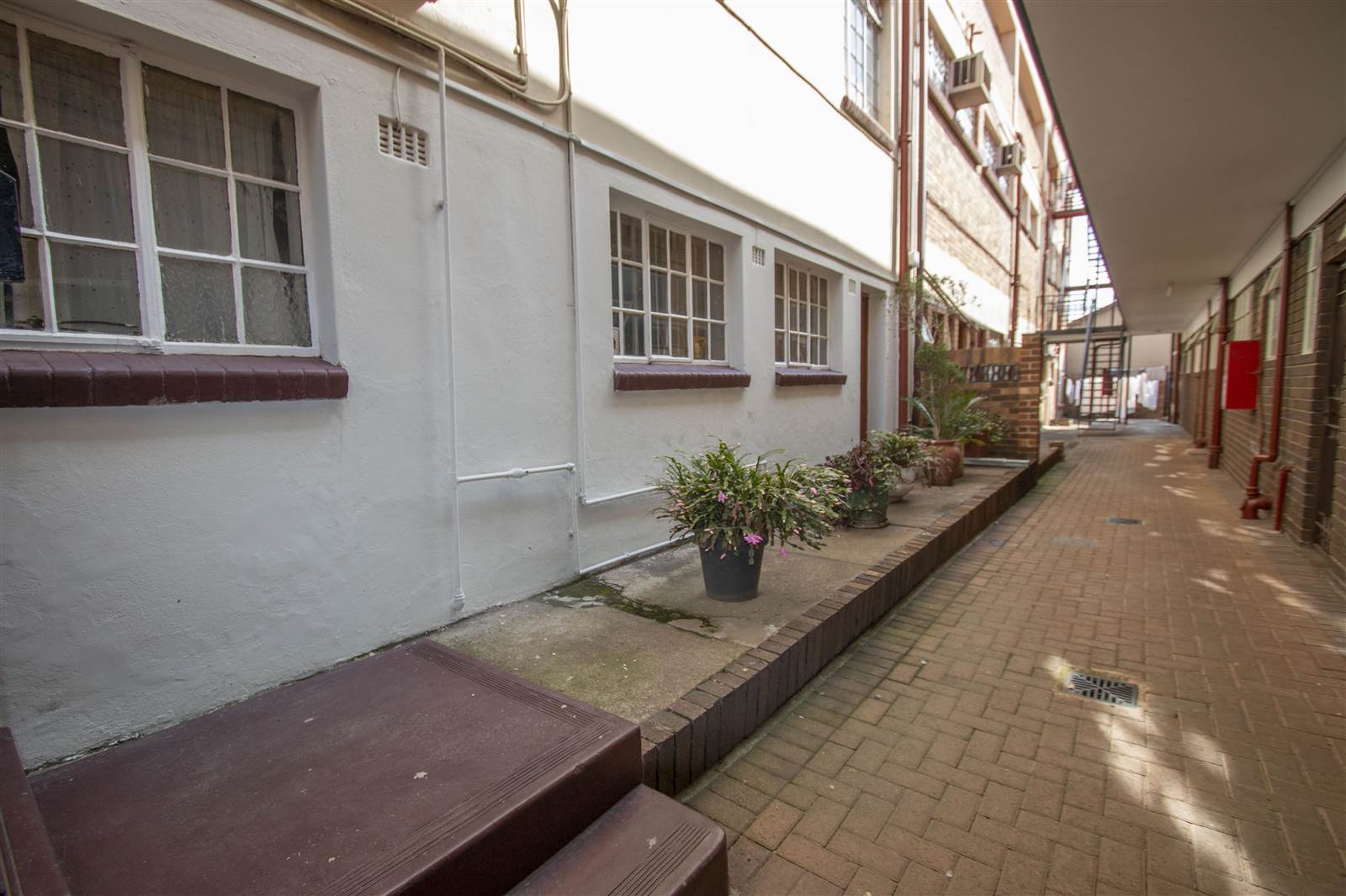 2554  m² Commercial space in Craighall photo number 8
