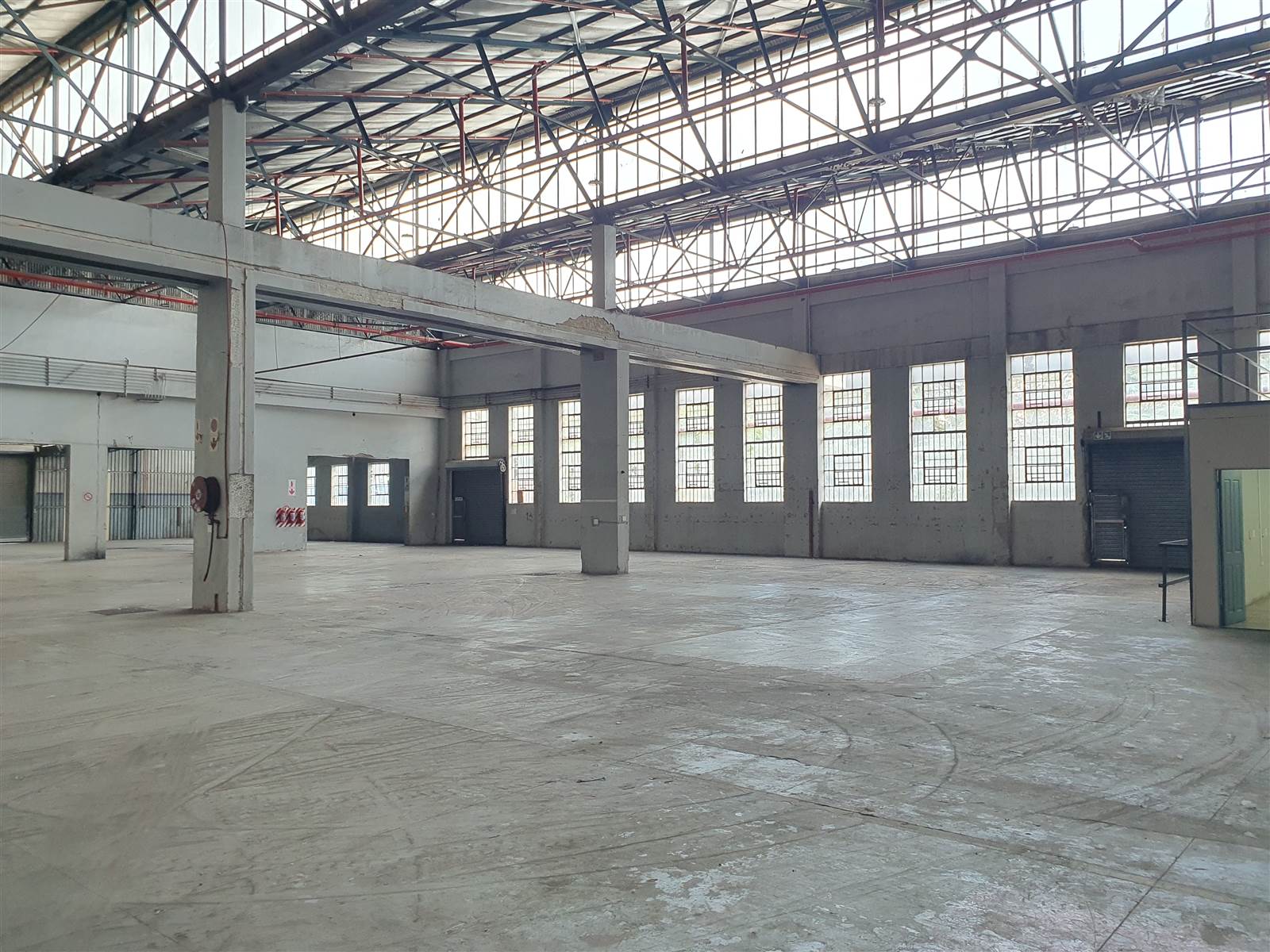 2700  m² Industrial space in Duncanville photo number 4