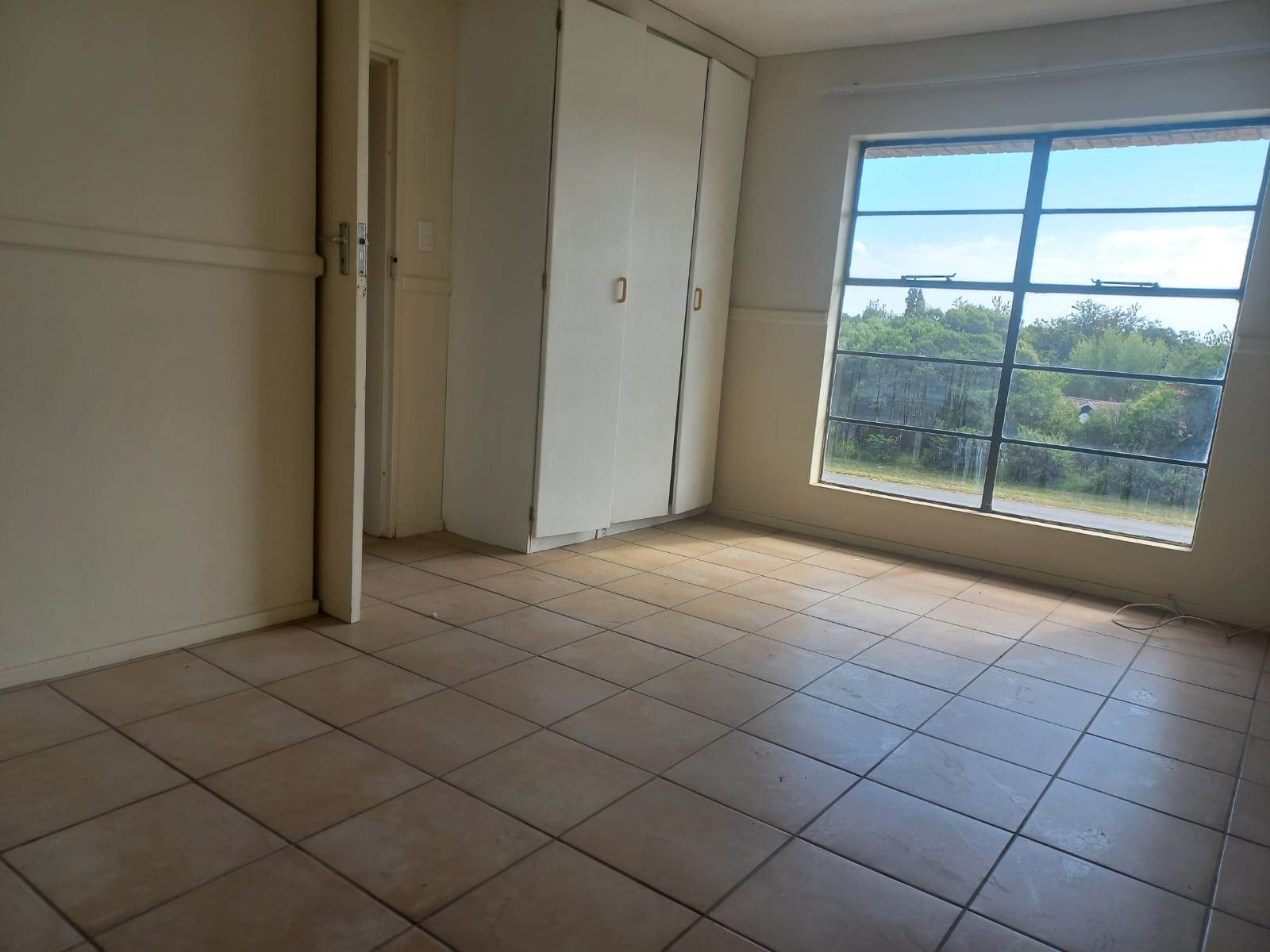 2 Bed Apartment in Kanoniers Park photo number 15