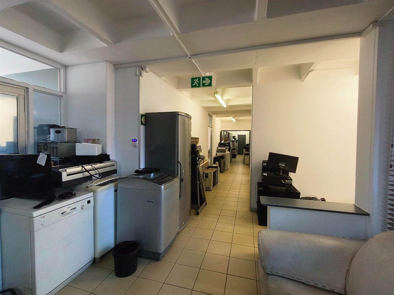 255  m² Office Space in Pinelands photo number 1