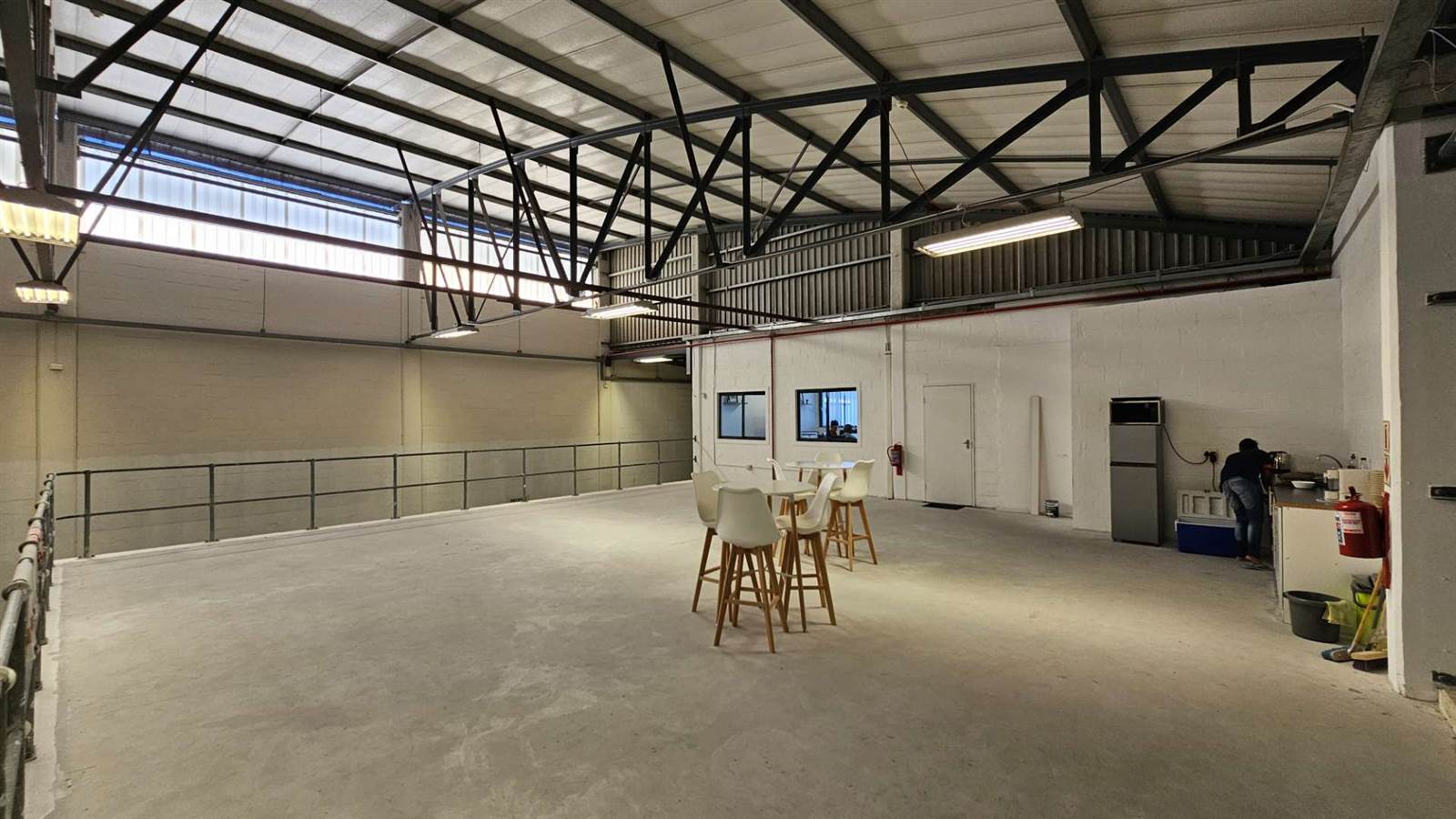 546  m² Industrial space in Airport Industria photo number 15