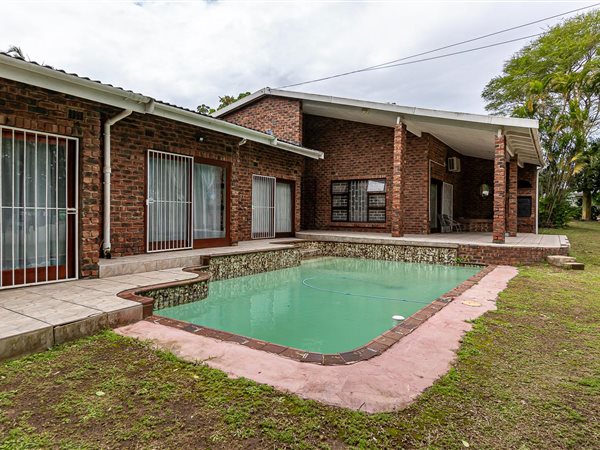 5 Bedroom House 5 Bedroom House