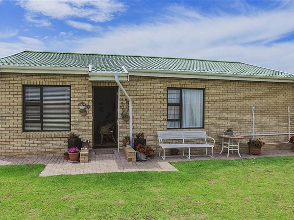 2 Bedroom House 2 Bedroom House