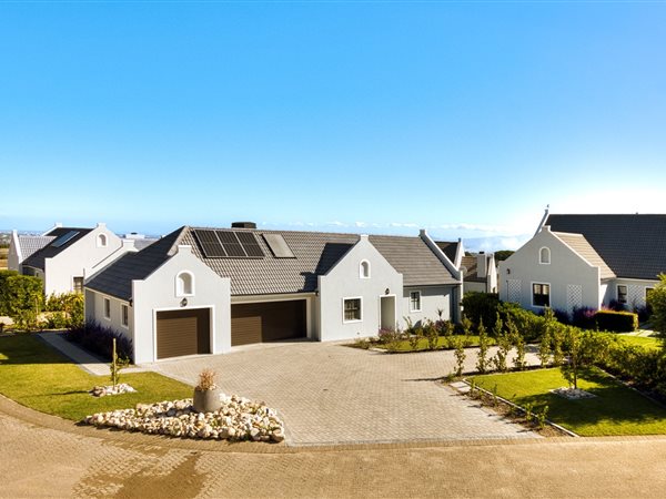 2 Bedroom House 2 Bedroom House