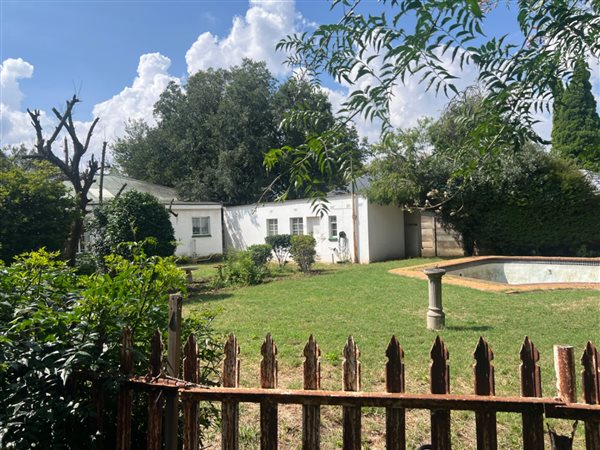3 Bedroom House 3 Bedroom House
