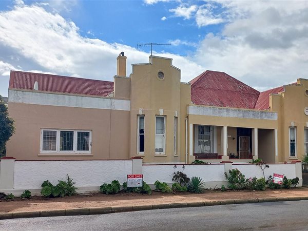 4 Bed House in Montagu