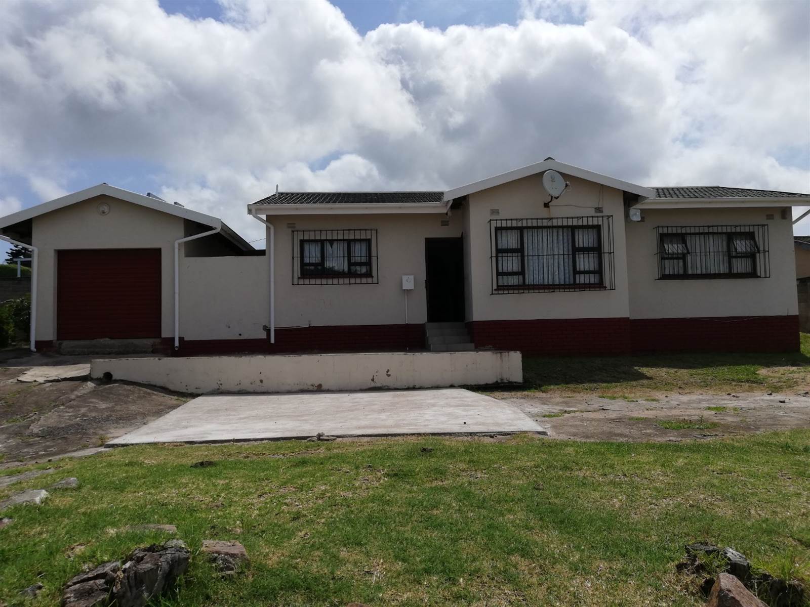 3 Bed House in Gamalakhe A photo number 1