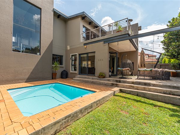 3 Bedroom House 3 Bedroom House