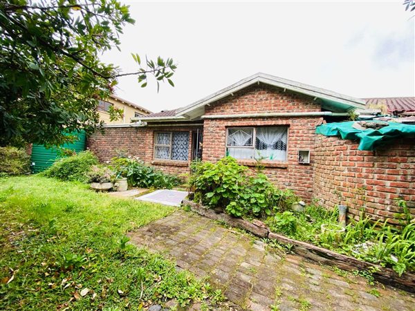 3 Bedroom House 3 Bedroom House