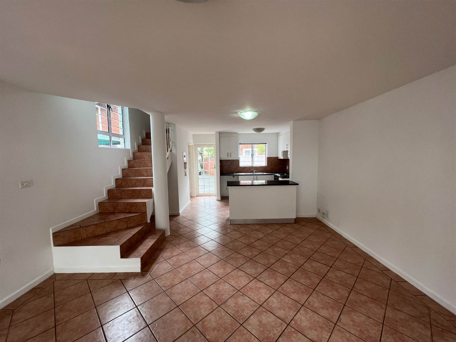 2 Bed Townhouse in Athlone photo number 6