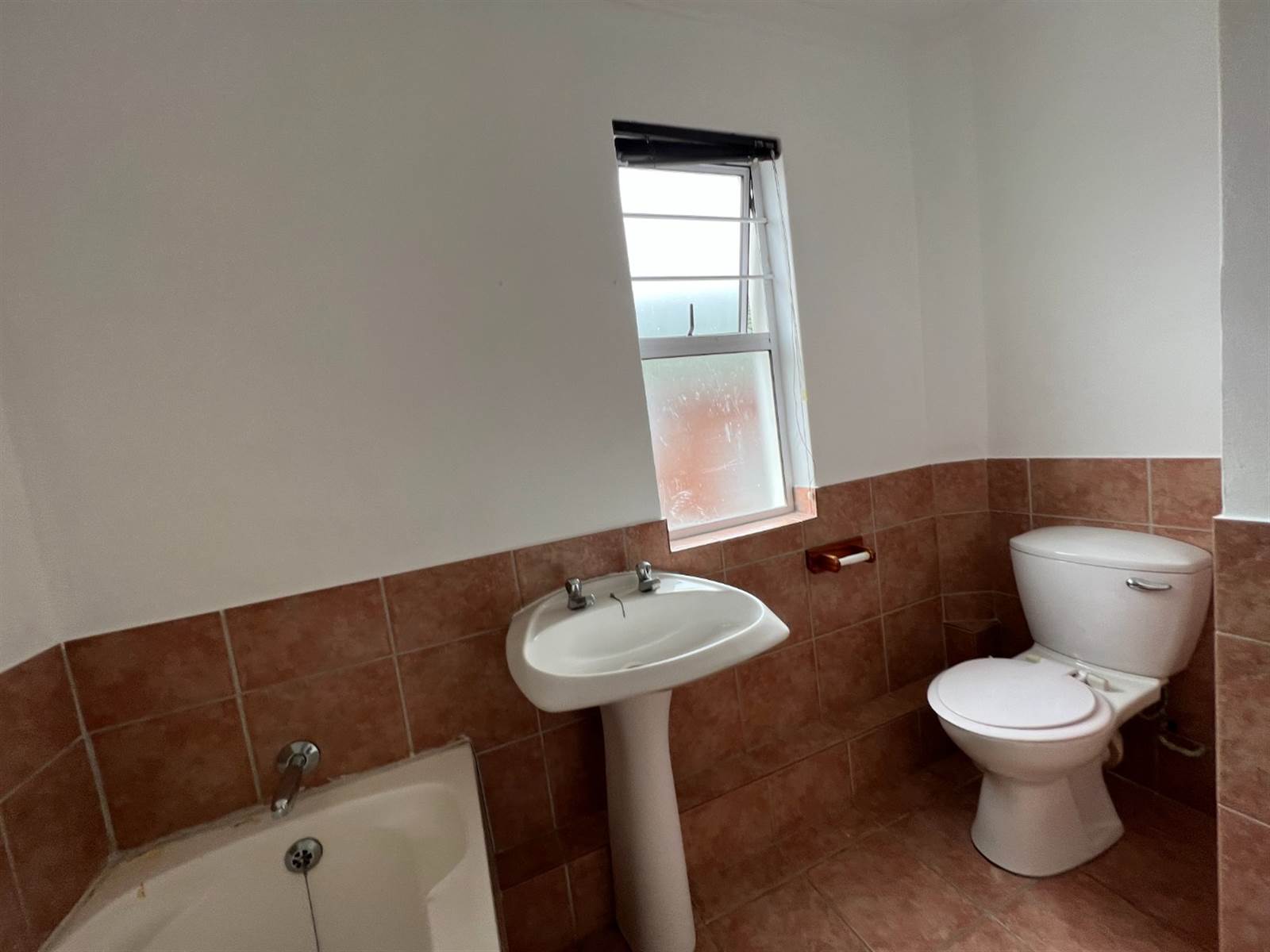 2 Bed Townhouse in Athlone photo number 8