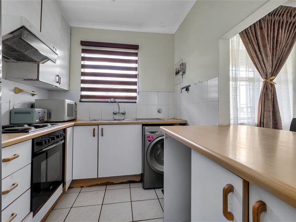 2 Bed Apartment in North Riding