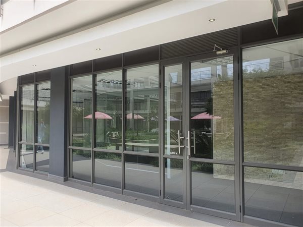 220 m² Commercial space 220 m² Commercial space