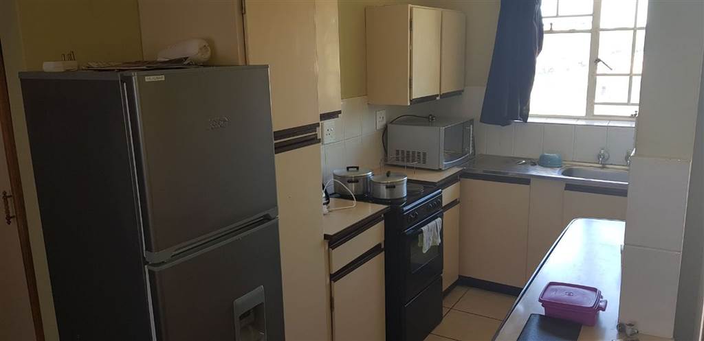 2 Bed Flat in Trichardt photo number 3