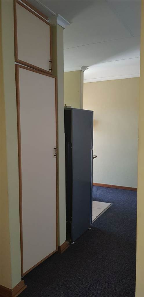 2 Bed Flat in Trichardt photo number 6