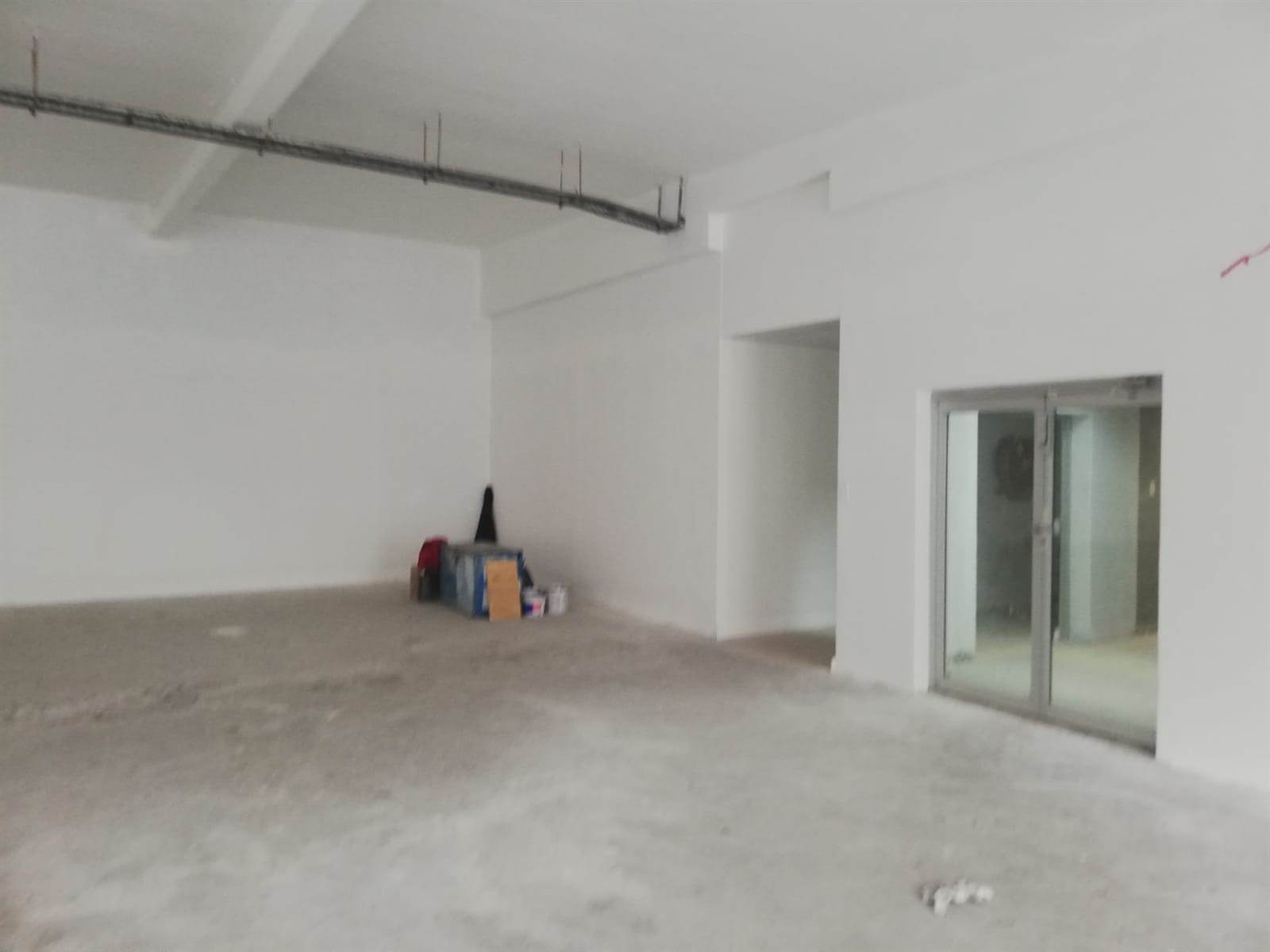 686  m² Office Space in Claremont photo number 11