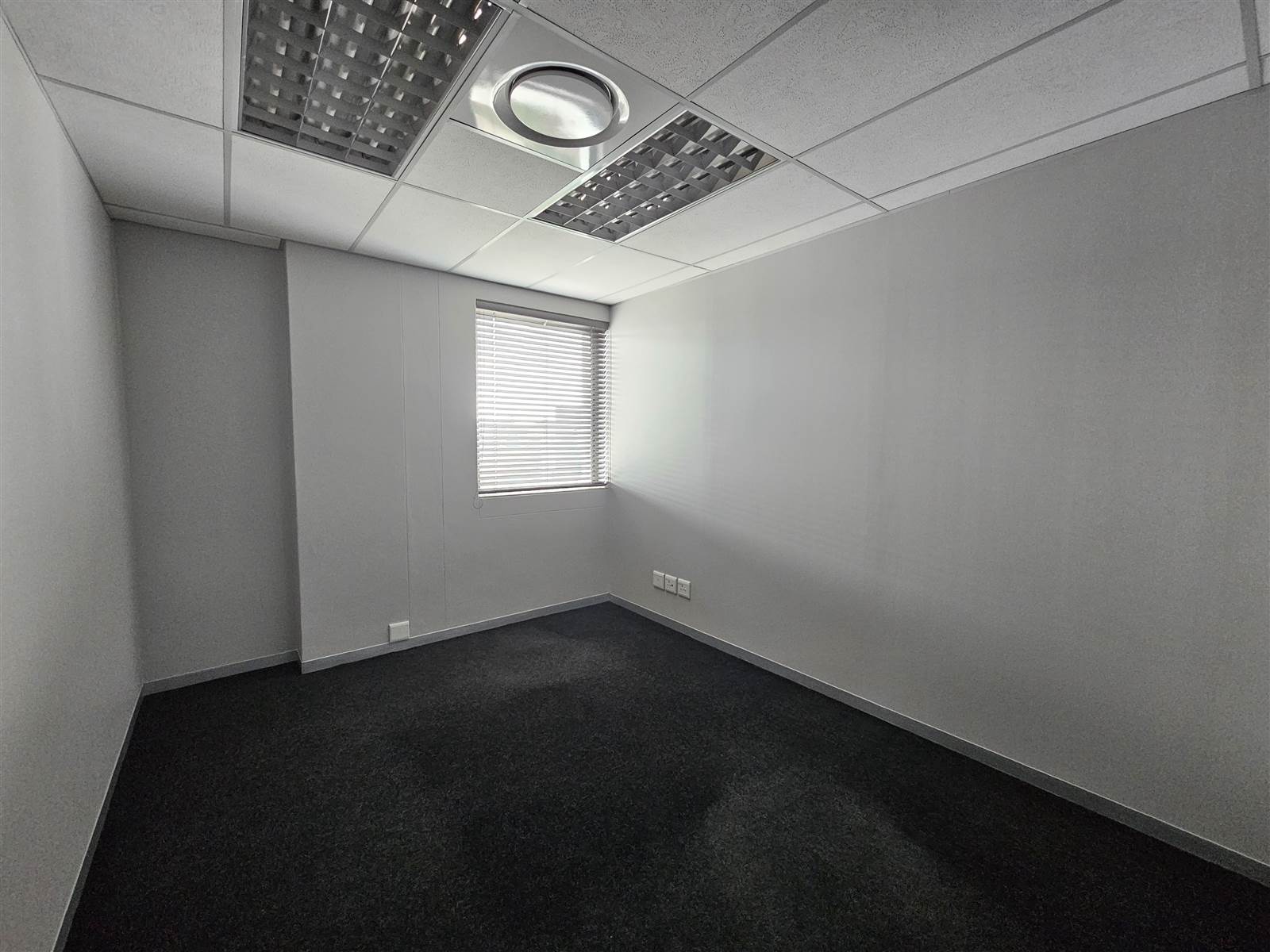 496  m² Commercial space in Highveld photo number 7