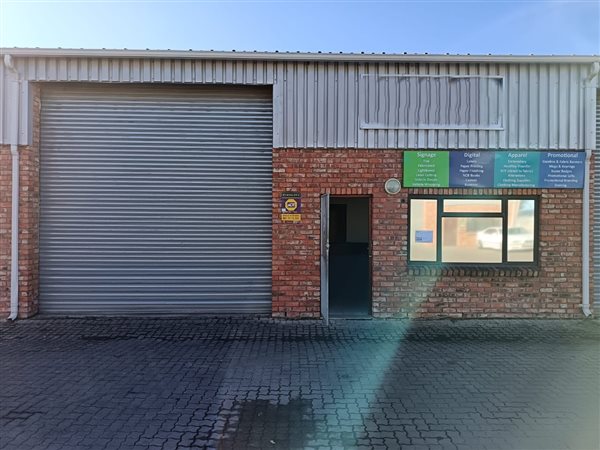 164 m² Industrial space 164 m² Industrial space
