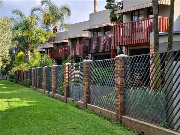 3 Bedroom Duplex 3 Bedroom Duplex