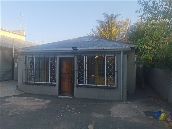 360  m² Commercial space in Edenvale