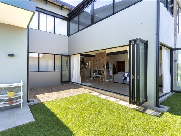 3 Bedroom Townhouse 3 Bedroom Townhouse